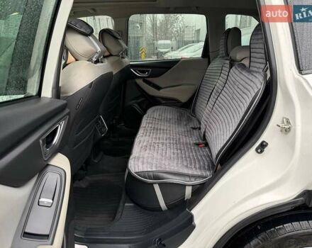 Белый Субару Форестер, объемом двигателя 2.5 л и пробегом 48 тыс. км за 19999 $, фото 16 на Automoto.ua