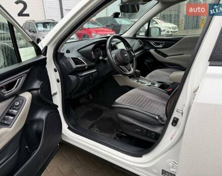 Белый Субару Форестер, объемом двигателя 2.5 л и пробегом 48 тыс. км за 19999 $, фото 11 на Automoto.ua