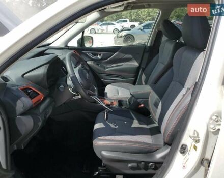 Белый Субару Форестер, объемом двигателя 0 л и пробегом 64 тыс. км за 3000 $, фото 6 на Automoto.ua