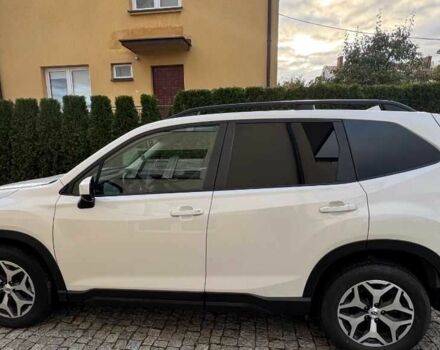 Белый Субару Форестер, объемом двигателя 2.5 л и пробегом 75 тыс. км за 14800 $, фото 2 на Automoto.ua