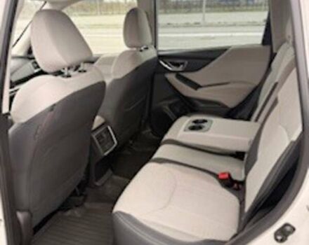 Белый Субару Форестер, объемом двигателя 2.5 л и пробегом 57 тыс. км за 19950 $, фото 6 на Automoto.ua