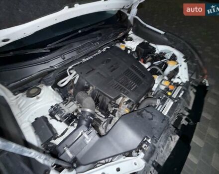 Белый Субару Форестер, объемом двигателя 2.5 л и пробегом 19 тыс. км за 16999 $, фото 77 на Automoto.ua