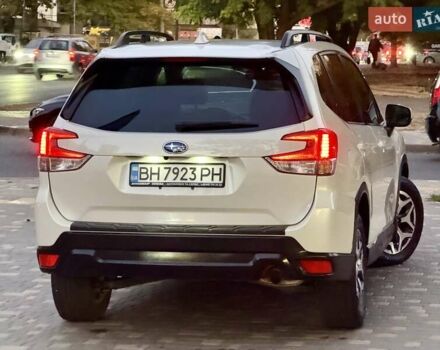 Белый Субару Форестер, объемом двигателя 2.5 л и пробегом 19 тыс. км за 16999 $, фото 17 на Automoto.ua