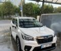 Белый Субару Форестер, объемом двигателя 2 л и пробегом 122 тыс. км за 23000 $, фото 1 на Automoto.ua