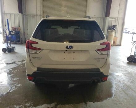 Белый Субару Форестер, объемом двигателя 2.5 л и пробегом 40 тыс. км за 15000 $, фото 2 на Automoto.ua