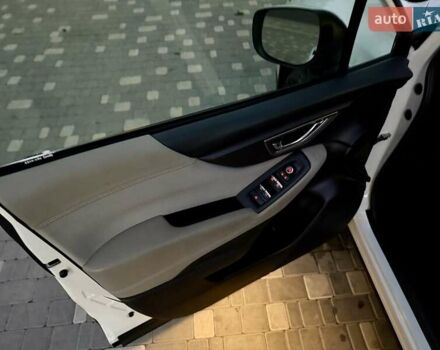 Белый Субару Форестер, объемом двигателя 2.5 л и пробегом 19 тыс. км за 16999 $, фото 33 на Automoto.ua