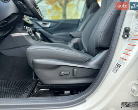 Белый Субару Форестер, объемом двигателя 2 л и пробегом 51 тыс. км за 27999 $, фото 18 на Automoto.ua