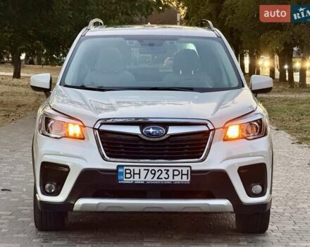 Белый Субару Форестер, объемом двигателя 2.5 л и пробегом 19 тыс. км за 16999 $, фото 1 на Automoto.ua