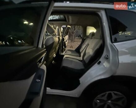 Белый Субару Форестер, объемом двигателя 2.5 л и пробегом 19 тыс. км за 16999 $, фото 59 на Automoto.ua