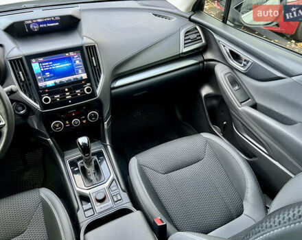 Білий Субару Forester, об'ємом двигуна 2 л та пробігом 51 тис. км за 27500 $, фото 28 на Automoto.ua