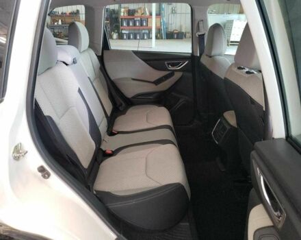 Белый Субару Форестер, объемом двигателя 2.5 л и пробегом 40 тыс. км за 15000 $, фото 9 на Automoto.ua