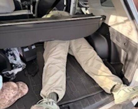 Белый Субару Форестер, объемом двигателя 2.5 л и пробегом 57 тыс. км за 19950 $, фото 2 на Automoto.ua