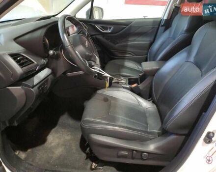 Белый Субару Форестер, объемом двигателя 2.5 л и пробегом 134 тыс. км за 5500 $, фото 6 на Automoto.ua