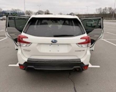 Белый Субару Форестер, объемом двигателя 2.5 л и пробегом 57 тыс. км за 19950 $, фото 3 на Automoto.ua