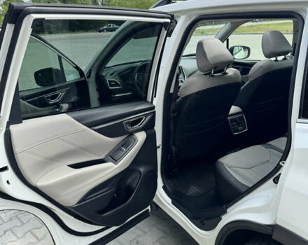 Білий Субару Forester, об'ємом двигуна 2.5 л та пробігом 46 тис. км за 25000 $, фото 11 на Automoto.ua