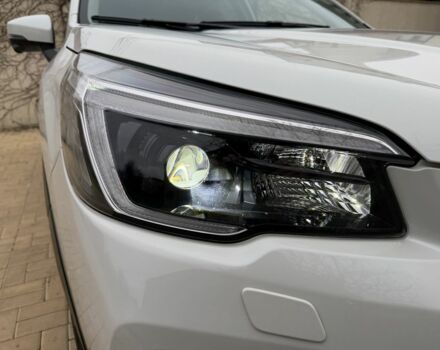 Белый Субару Форестер, объемом двигателя 2.5 л и пробегом 60 тыс. км за 25500 $, фото 16 на Automoto.ua