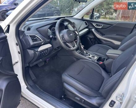 Белый Субару Форестер, объемом двигателя 2 л и пробегом 36 тыс. км за 29700 $, фото 57 на Automoto.ua