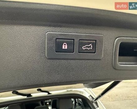 Білий Субару Forester, об'ємом двигуна 2.5 л та пробігом 40 тис. км за 25400 $, фото 52 на Automoto.ua