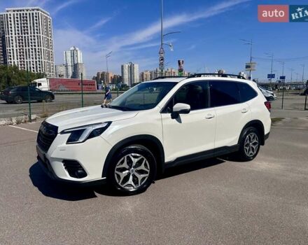 Белый Субару Форестер, объемом двигателя 2 л и пробегом 36 тыс. км за 29700 $, фото 2 на Automoto.ua