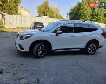 Белый Субару Форестер, объемом двигателя 2.5 л и пробегом 31 тыс. км за 23350 $, фото 4 на Automoto.ua