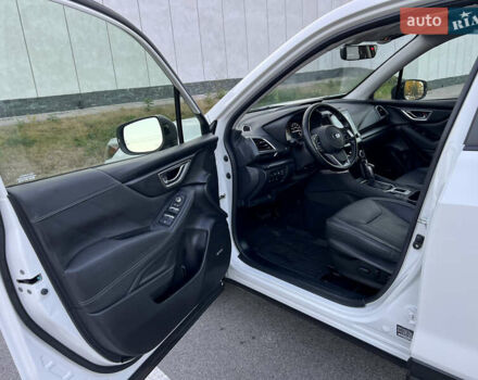 Білий Субару Forester, об'ємом двигуна 2.5 л та пробігом 59 тис. км за 22700 $, фото 30 на Automoto.ua