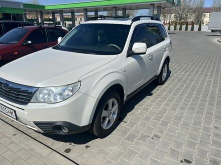 Білий Субару Forester, об'ємом двигуна 2 л та пробігом 172 тис. км за 8700 $, фото 1 на Automoto.ua