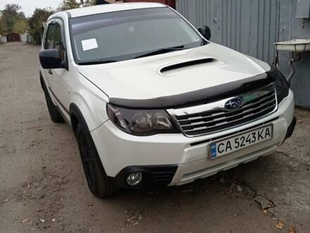 Білий Субару Forester, об'ємом двигуна 2 л та пробігом 310 тис. км за 6500 $, фото 1 на Automoto.ua