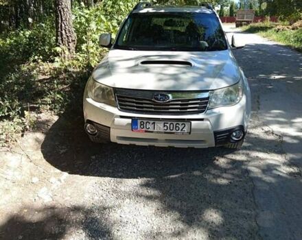 Білий Субару Forester, об'ємом двигуна 2 л та пробігом 111 тис. км за 4200 $, фото 1 на Automoto.ua