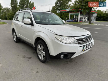 Субару Forester 2010 у Чернігові на Automoto.ua Білий Субару Forester, об'ємом двигуна 2.46 л та пробігом 210 тис. км за 9000 $, фото 1 на Automoto.ua