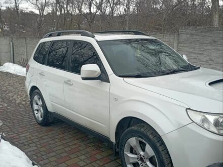 Білий Субару Forester, об'ємом двигуна 2 л та пробігом 182 тис. км за 8000 $, фото 1 на Automoto.ua