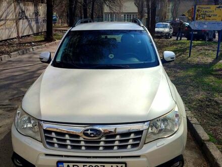 Білий Субару Forester, об'ємом двигуна 2.5 л та пробігом 159 тис. км за 11000 $, фото 1 на Automoto.ua