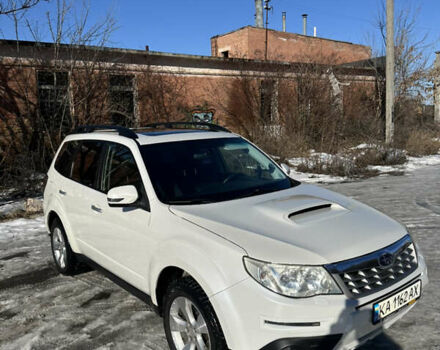Белый Субару Форестер, объемом двигателя 2 л и пробегом 226 тыс. км за 6400 $, фото 1 на Automoto.ua