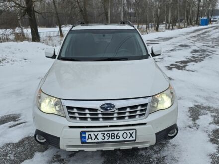 Білий Субару Forester, об'ємом двигуна 2.5 л та пробігом 190 тис. км за 10500 $, фото 1 на Automoto.ua