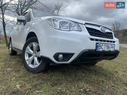 Субару Forester 2014 у Самборе на Automoto.ua Білий Субару Forester, об'ємом двигуна 2.46 л та пробігом 157 тис. км за 12995 $, фото 1 на Automoto.ua