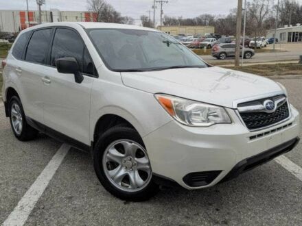 Субару Forester 2014 у Чернівцях на Automoto.ua Білий Субару Forester, об'ємом двигуна 2.5 л та пробігом 84 тис. км за 3200 $, фото 1 на Automoto.ua