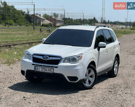 Білий Субару Forester, об'ємом двигуна 2.46 л та пробігом 180 тис. км за 10000 $, фото 1 на Automoto.ua