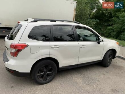 Субару Форестер 2015 в Львове на Automoto.ua Белый Субару Форестер, объемом двигателя 2.5 л и пробегом 218 тыс. км за 11500 $, фото 1 на Automoto.ua