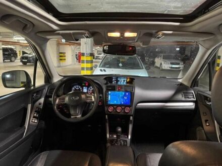 Білий Субару Forester, об'ємом двигуна 2 л та пробігом 201 тис. км за 14000 $, фото 1 на Automoto.ua