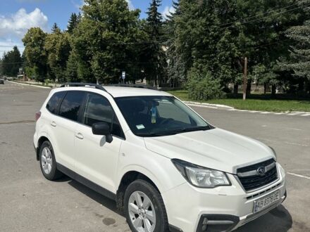 Белый Субару Форестер, объемом двигателя 2 л и пробегом 250 тыс. км за 8200 $, фото 1 на Automoto.ua