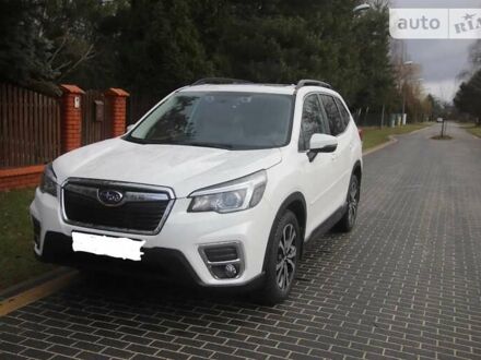 Білий Субару Forester, об'ємом двигуна 2.5 л та пробігом 40 тис. км за 16500 $, фото 1 на Automoto.ua