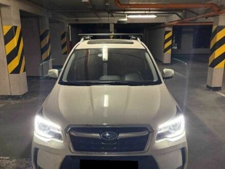 Белый Субару Форестер, объемом двигателя 2 л и пробегом 83 тыс. км за 15400 $, фото 1 на Automoto.ua