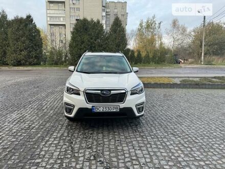 Білий Субару Forester, об'ємом двигуна 2.5 л та пробігом 44 тис. км за 22500 $, фото 1 на Automoto.ua