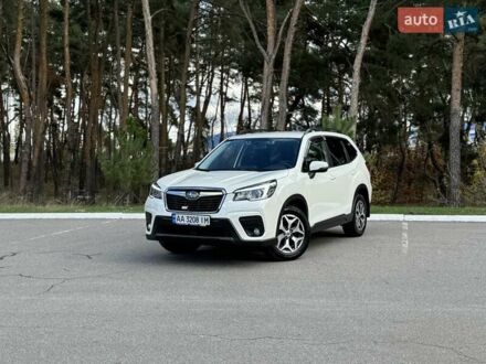 Субару Forester 2019 у Києві на Automoto.ua Білий Субару Forester, об'ємом двигуна 2 л та пробігом 106 тис. км за 27000 $, фото 1 на Automoto.ua