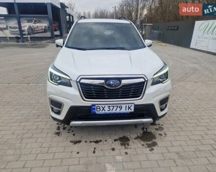 Белый Субару Форестер, объемом двигателя 2.5 л и пробегом 202 тыс. км за 21500 $, фото 1 на Automoto.ua