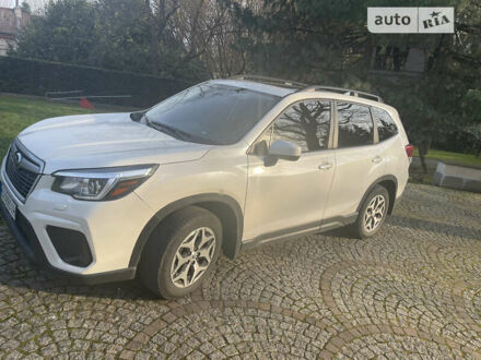 Білий Субару Forester, об'ємом двигуна 2.5 л та пробігом 58 тис. км за 22500 $, фото 1 на Automoto.ua