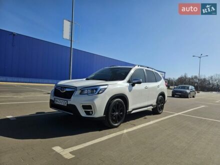 Белый Субару Форестер, объемом двигателя 2.5 л и пробегом 91 тыс. км за 18900 $, фото 1 на Automoto.ua