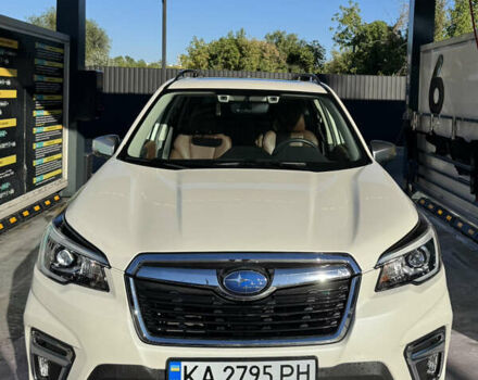 Білий Субару Forester, об'ємом двигуна 2.5 л та пробігом 32 тис. км за 27700 $, фото 1 на Automoto.ua
