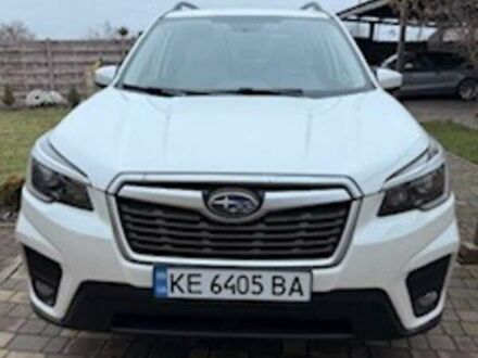 Белый Субару Форестер, объемом двигателя 2.5 л и пробегом 57 тыс. км за 19950 $, фото 1 на Automoto.ua
