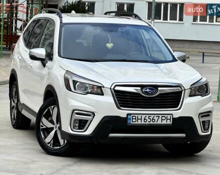 Белый Субару Форестер, объемом двигателя 2.5 л и пробегом 33 тыс. км за 27300 $, фото 1 на Automoto.ua
