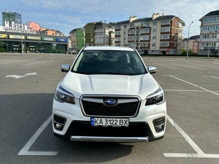 Білий Субару Forester, об'ємом двигуна 2 л та пробігом 70 тис. км за 32222 $, фото 1 на Automoto.ua